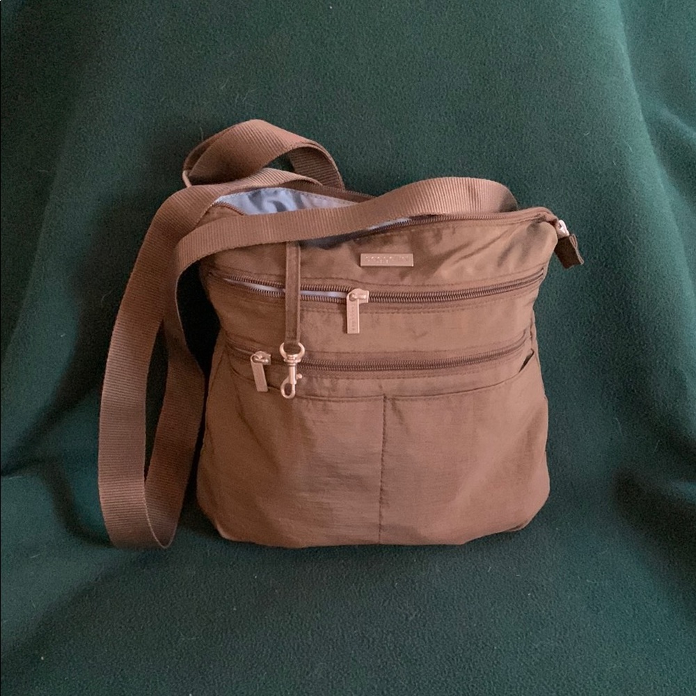 Baggalini crossbody bag/purse